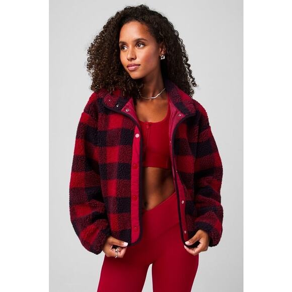 New Fabletics Tahoe Teddy Jacket Holly Berry Buffalo Check Women's size M - Picture 1 of 10